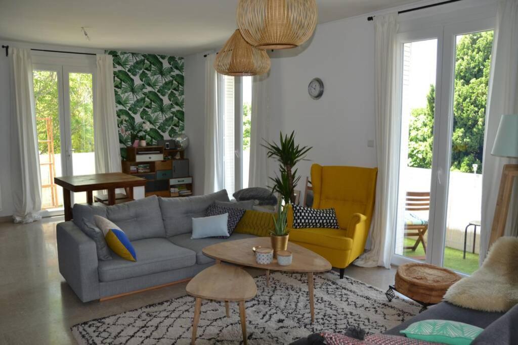 Appartement Lumineux Et Calme Avec Terrasse Avignon Exteriör bild