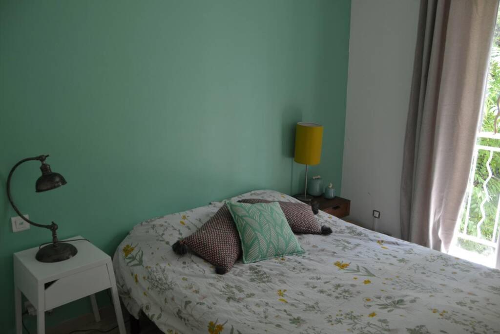 Appartement Lumineux Et Calme Avec Terrasse Avignon Exteriör bild